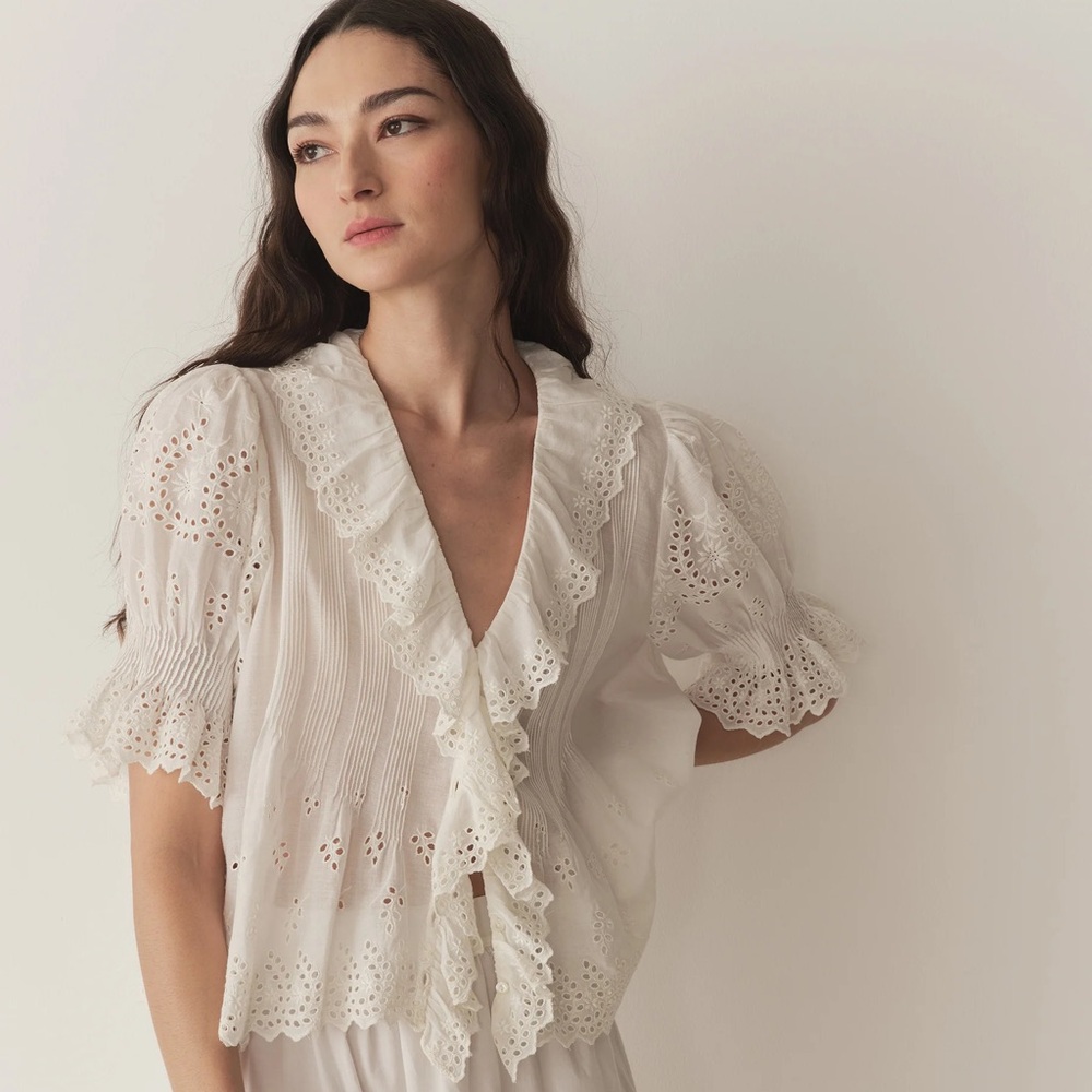 Doen HENRI Eyelet Top in Salt EUC